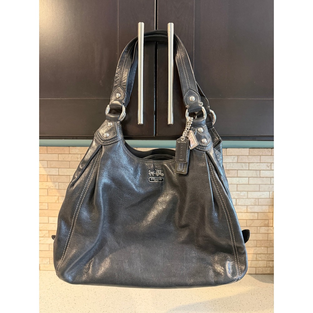 Quality Handcrafted Cowhide Coach Purse Soft Dark Brown Black Leather Full Zip